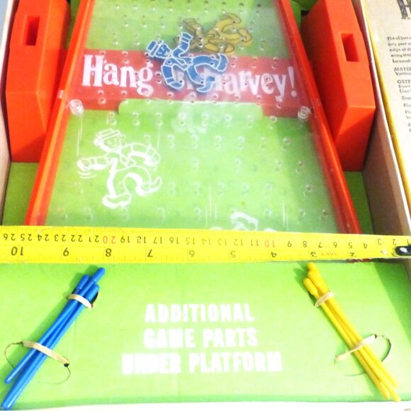 GMS1 - Complete 1969 Ideal HANG ON HARVEY Board Game No. 2346-5 Hangman Type - Picture 5 of 9